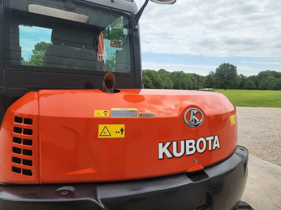 2017 Kubota KX080-4 photo 4