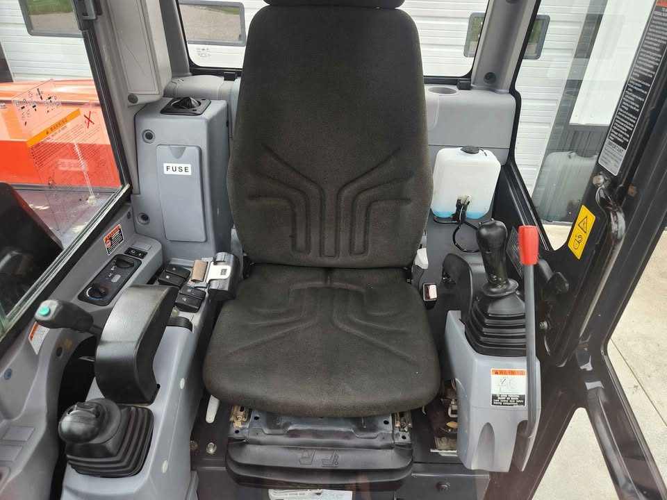 2017 Kubota KX080-4 photo 6