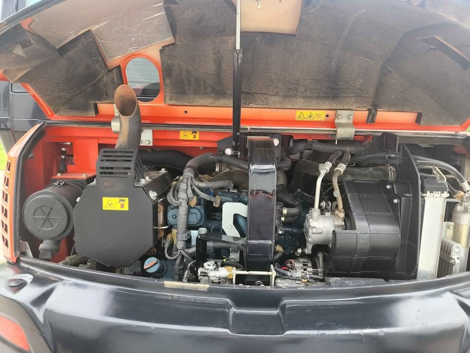 2017 Kubota KX080-4 photo 17