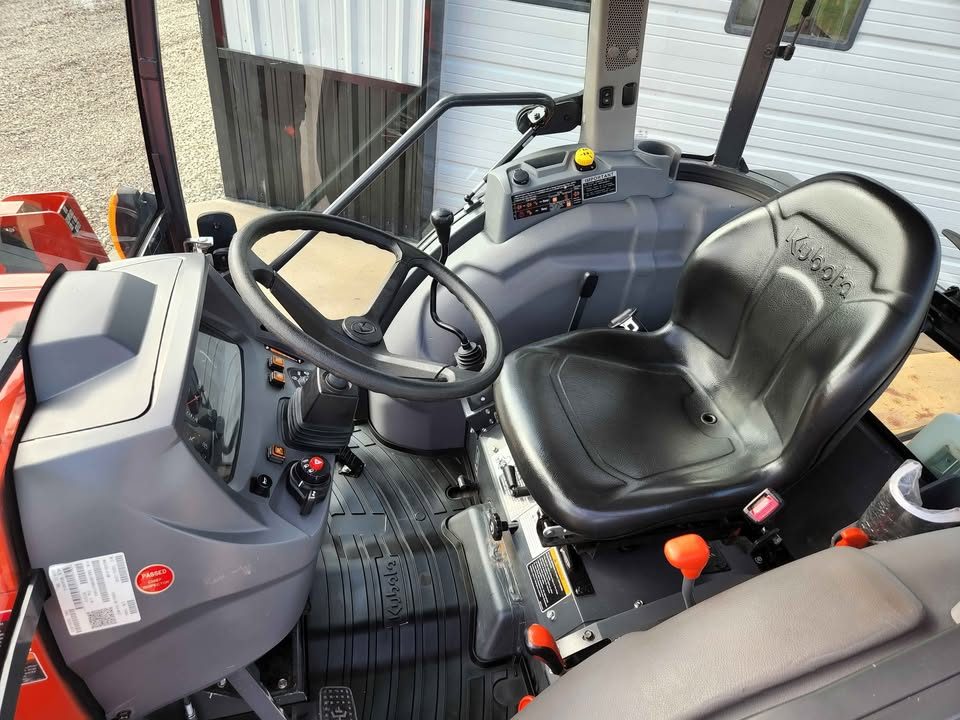 2020 Kubota mx5400 4x4 photo 8