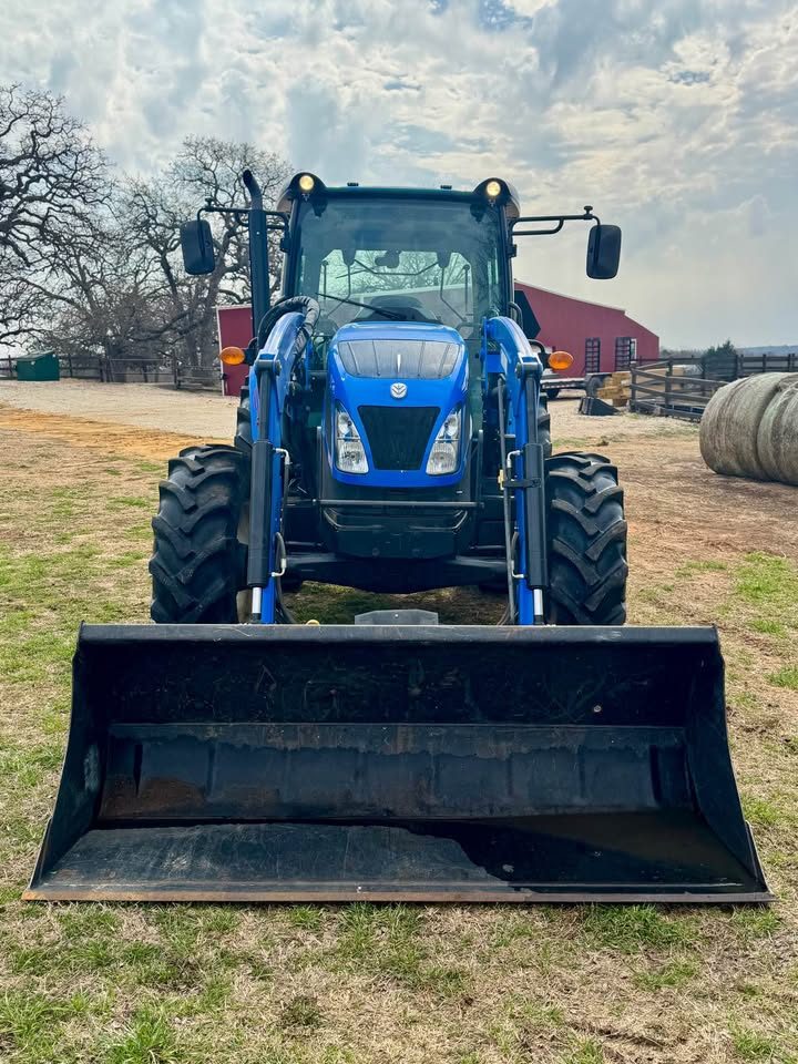 2022 New Holland Workmaster 120 photo 2
